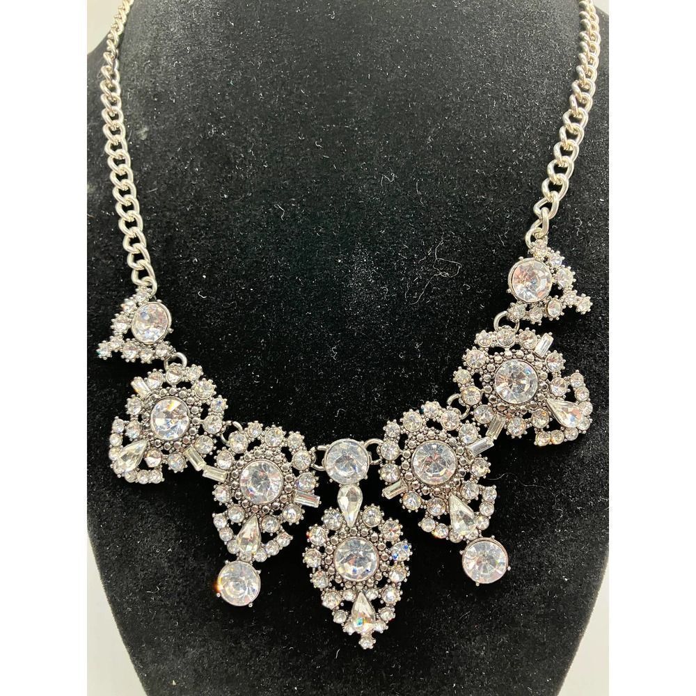 Formal Rhinestone Necklace! - Picture 8 of 9